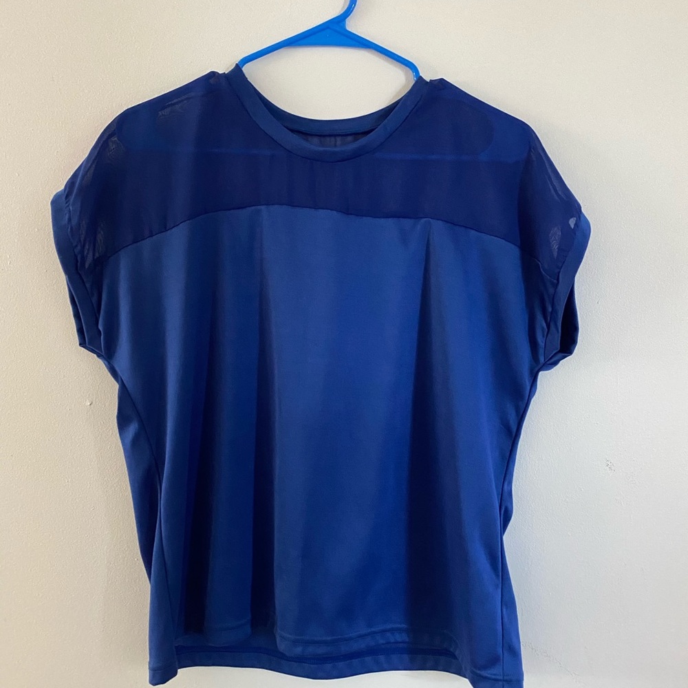 Woman’s Royal Blue Top